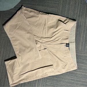 Kuhl Slax new without tags 36x32